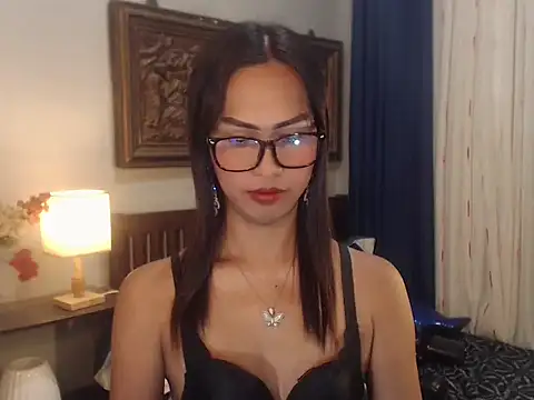 Nathalieheartt online show from 07-02-26, 02:33