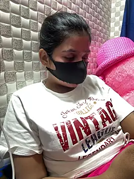 Hot Jaanvi  online show from 03-06-26, 05:20