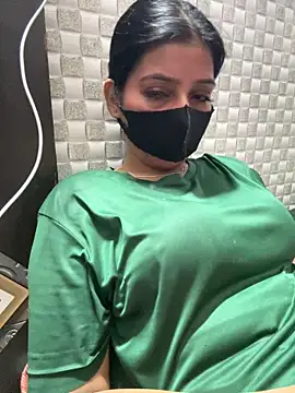 Hot Jaanvi  online show from 04-28-26, 03:50