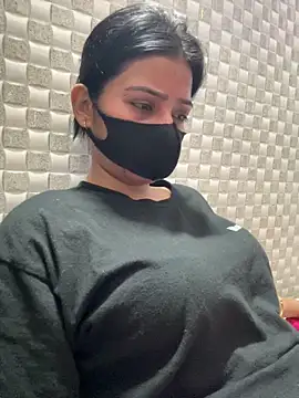Hot Jaanvi  online show from 06-12-26, 04:33
