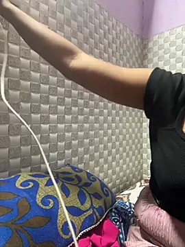 Hot Jaanvi  online show from 06-13-26, 04:16