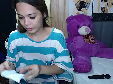 Raffa ella69 online show from 11-20-25, 07:08