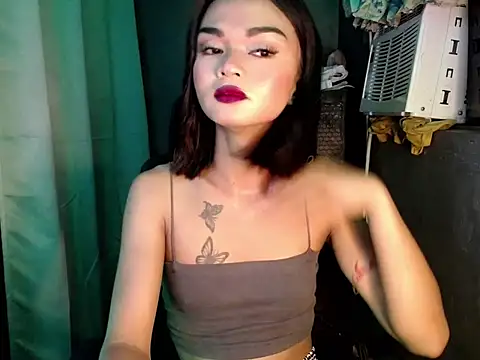 lexie malingera online show from 10-11-25, 02:04
