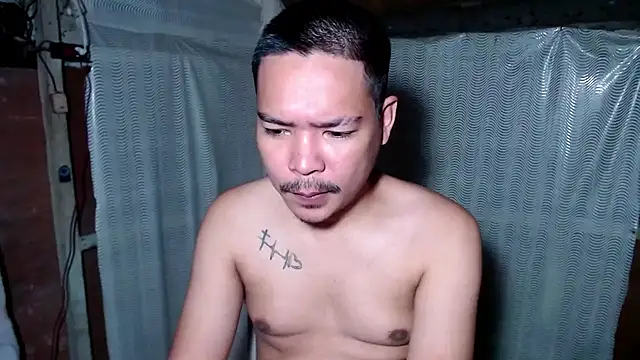 Snapshot of MANIACasianX chatting on 09-10-25, 09:59 MANIACasianX online show from 09-10-25, 09:59