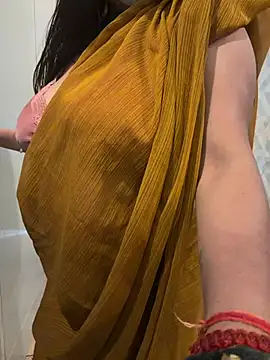 Snapshot of prisha944 chatting on 02-20-26, 10:16 prisha944 online show from 02-20-26, 10:16