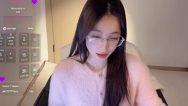 Snapshot of Seraphina-se chatting on 01-31-26, 07:11 Seraphina-se online show from 01-31-26, 07:11