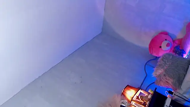 wild flowerx online show from 03-18-26, 02:42