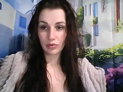 Qinini online show from 02-25-26, 08:18