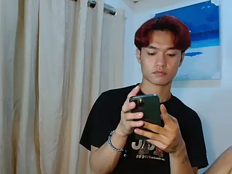 ur little secret online show from 10-15-25, 04:29