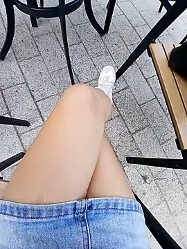 Snapshot of Ori-Lynk chatting on 10-10-25, 08:46 Ori-Lynk online show from 10-10-25, 08:46