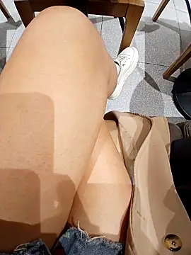 Snapshot of Ori-Lynk chatting on 02-10-26, 05:11 Ori-Lynk online show from 02-10-26, 05:11