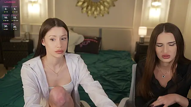 Selena Glow online show from 03-05-26, 12:17