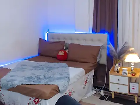 VickyMarquez online show from 04-15-26, 07:58