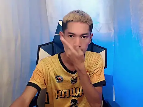 riks tyler online show from 12-18-25, 04:07