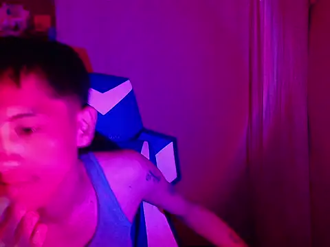 riks tyler online show from 07-28-26, 01:21
