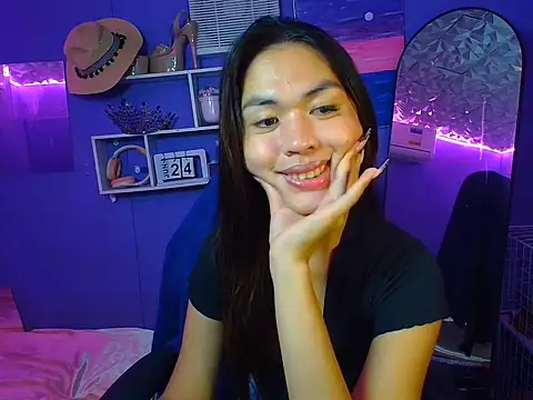 urgirljane online show from 06-24-26, 01:43