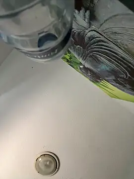 aavrdvh33 online show from 09-09-25, 03:55