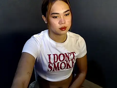 tiaraunniesparks online show from 07-01-26, 01:40