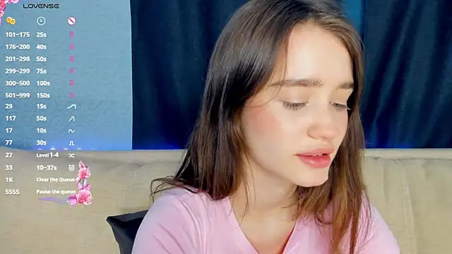 Snapshot of lovelyalivia chatting on 02-13-26, 10:22 lovelyalivia online show from 02-13-26, 10:22