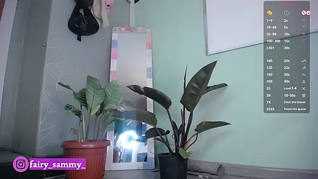 Snapshot of fairy_sammy_ chatting on 12-22-25, 11:35 fairy sammy online show from 12-22-25, 11:35