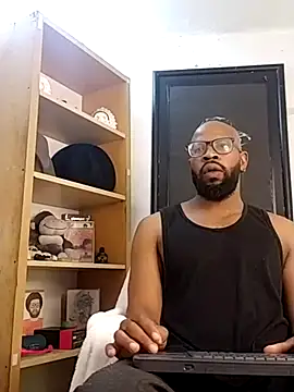 Snapshot of King_Malik chatting on 01-10-26, 02:41 King Malik online show from 01-10-26, 02:41