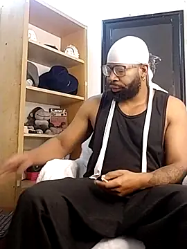 Snapshot of King_Malik chatting on 01-15-26, 01:37 King Malik online show from 01-15-26, 01:37