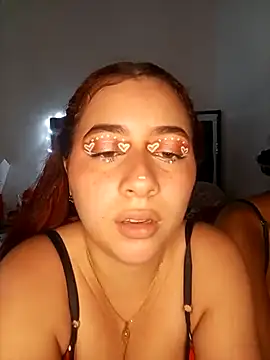 Snapshot of Chloe_Sky_love chatting on 02-15-26, 02:19 Chloe Sky love online show from 02-15-26, 02:19