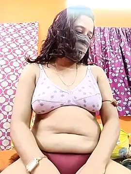 Hotpuja25 online show from 04-12-26, 04:17