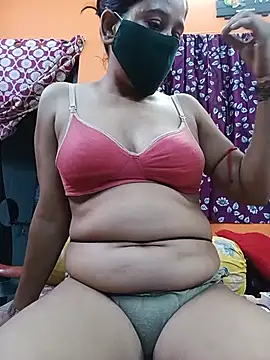 Hotpuja25 online show from 06-29-26, 01:44