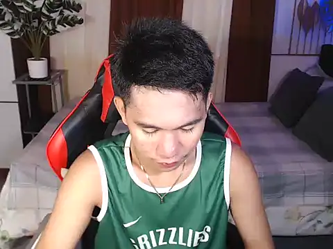 drinkmycumx online show from 12-16-25, 10:37