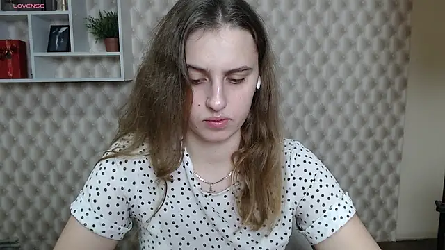 Snapshot of AmandaDimond_ chatting on 11-25-25, 12:16 AmandaDimond online show from 11-25-25, 12:16