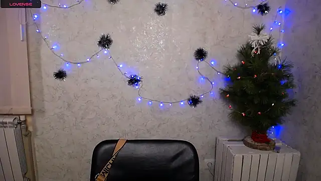 Snapshot of AmandaDimond_ chatting on 12-14-25, 12:54 AmandaDimond online show from 12-14-25, 12:54