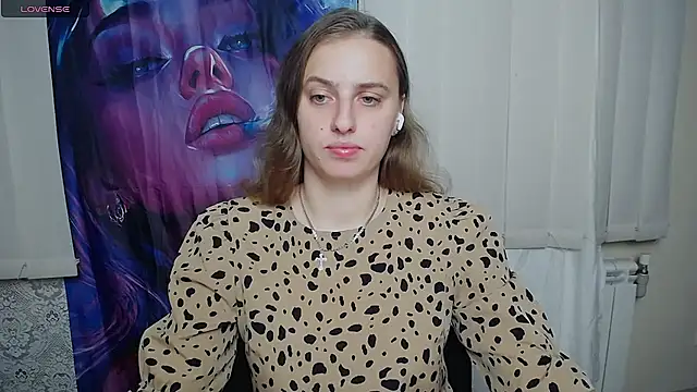AmandaDimond  online show from 07-07-26, 12:31