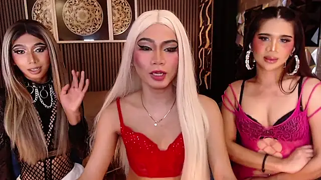 BigCockMaxineTS online show from 06-29-26, 01:11