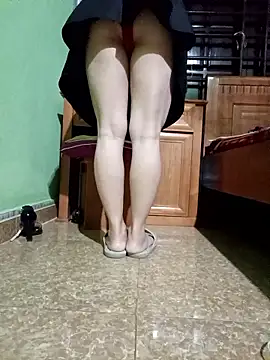 Snapshot of SexyQueen99 chatting on 01-12-26, 09:42 SexyQueen99 online show from 01-12-26, 09:42