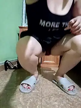 Snapshot of SexyQueen99 chatting on 01-15-26, 09:40 SexyQueen99 online show from 01-15-26, 09:40