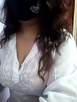 Snapshot of Angel_priy101 chatting on 02-11-26, 06:24 Angel priy101 online show from 02-11-26, 06:24