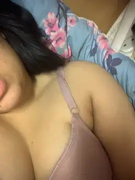 Snapshot of Soporsix chatting on 10-18-25, 02:07 Soporsix online show from 10-18-25, 02:07