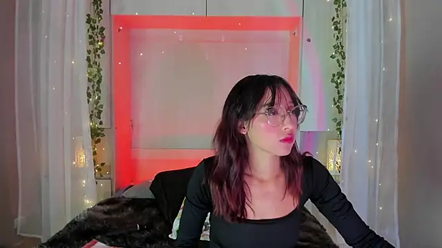 Snapshot of CamiGox chatting on 02-12-26, 03:34 CamiGox online show from 02-12-26, 03:34