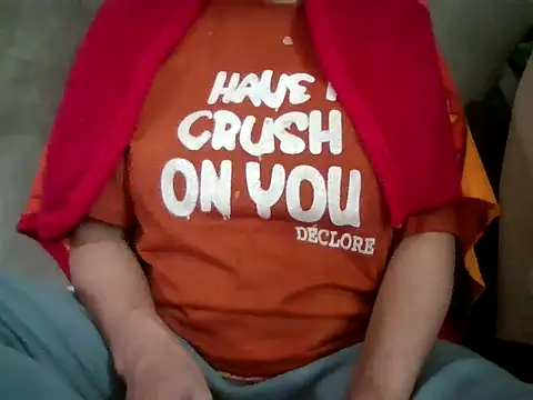 Snapshot of Linbi135 chatting on 04-03-26, 03:04 Linbi135 online show from 04-03-26, 03:04