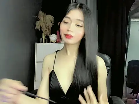 Snapshot of LexiLove chatting on 09-23-25, 10:51 LexiLove online show from 09-23-25, 10:51