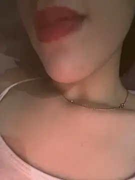 Mimisixo online show from 09-25-25, 02:04