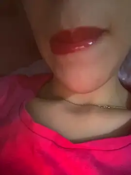 Mimisixo online show from 09-26-25, 02:21