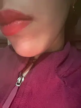 Mimisixo online show from 03-25-26, 11:33