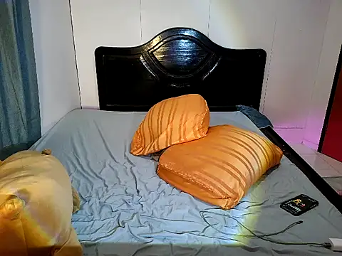 Snapshot of ichiro_daisuke chatting on 03-11-26, 06:47 ichiro daisuke online show from 03-11-26, 06:47