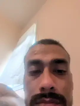 Snapshot of Cnutt310 chatting on 12-13-25, 11:21 Cnutt310 online show from 12-13-25, 11:21