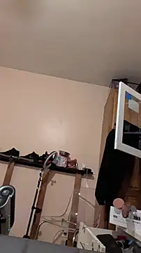 Snapshot of Cnutt310 chatting on 02-28-26, 12:50 Cnutt310 online show from 02-28-26, 12:50