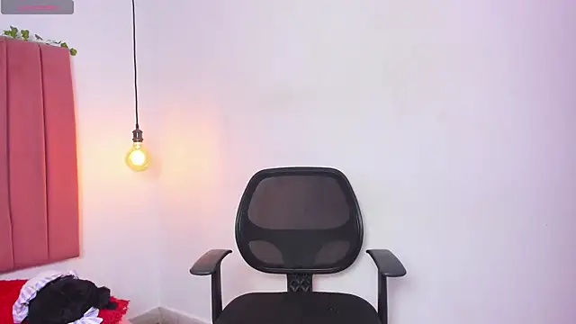 ana foxi online show from 04-17-26, 09:40