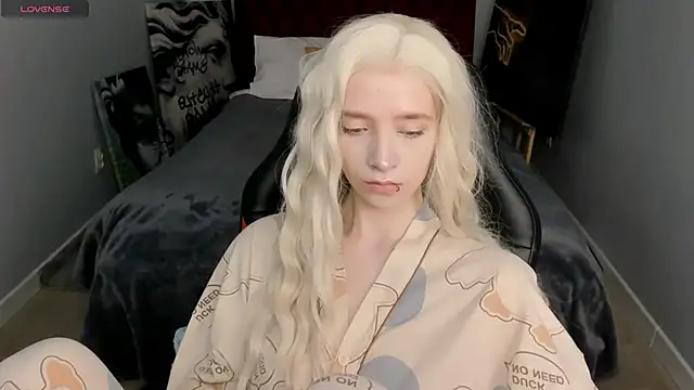 Snapshot of MelissaReis chatting on 09-09-25, 05:29 MelissaReis online show from 09-09-25, 05:29