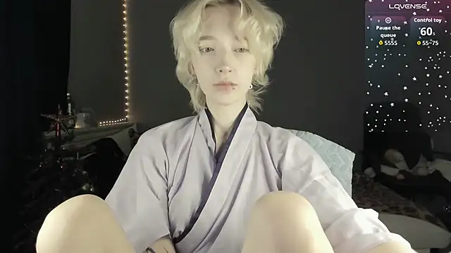 Snapshot of MelissaReis chatting on 01-17-26, 08:41 MelissaReis online show from 01-17-26, 08:41